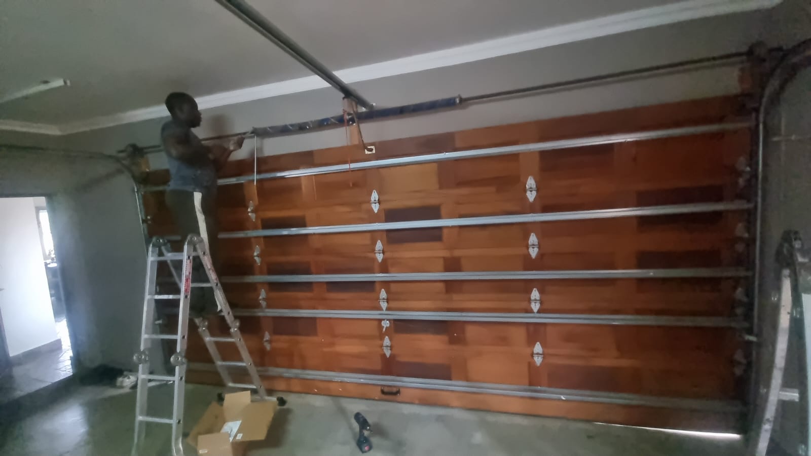 emergency garage door repair Hartbeespoort